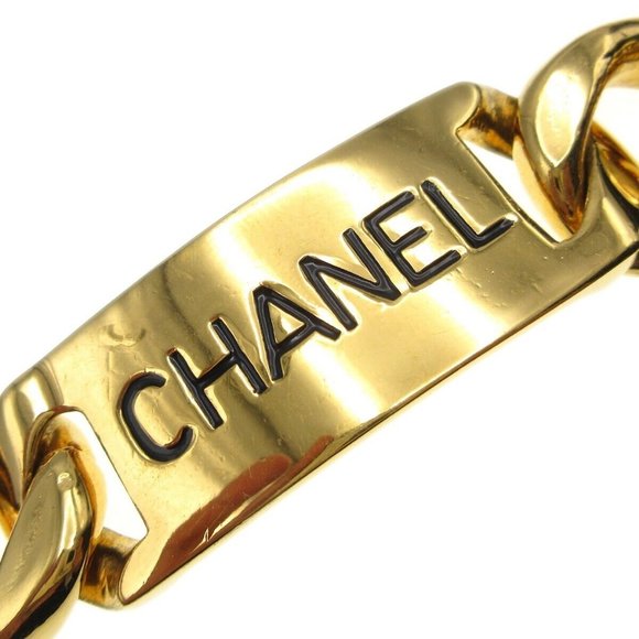 CHANEL Gold Plated & Black Leather CC Logos Vintage Chain  Authenticity Guarantee CHANEL CC Logos Charm Gold Chain Belt Accessories Authent